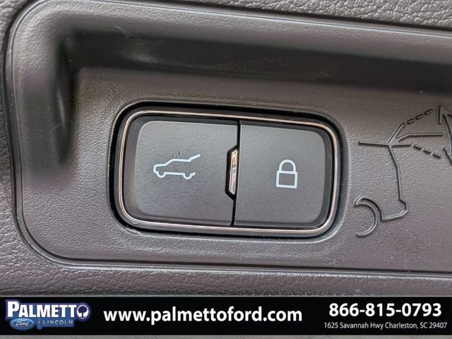 Certified 2025 Ford Explorer Active RWD image 14
