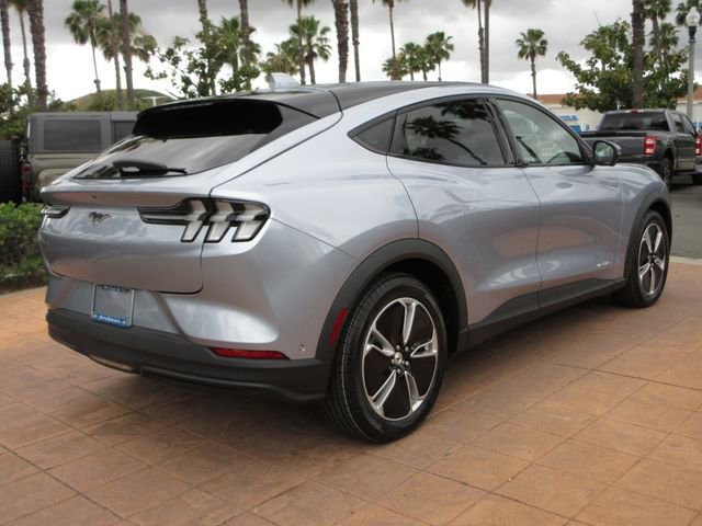 Certified 2022 Ford Mustang Mach-E Select w/ Comfort/Technology Package image 4