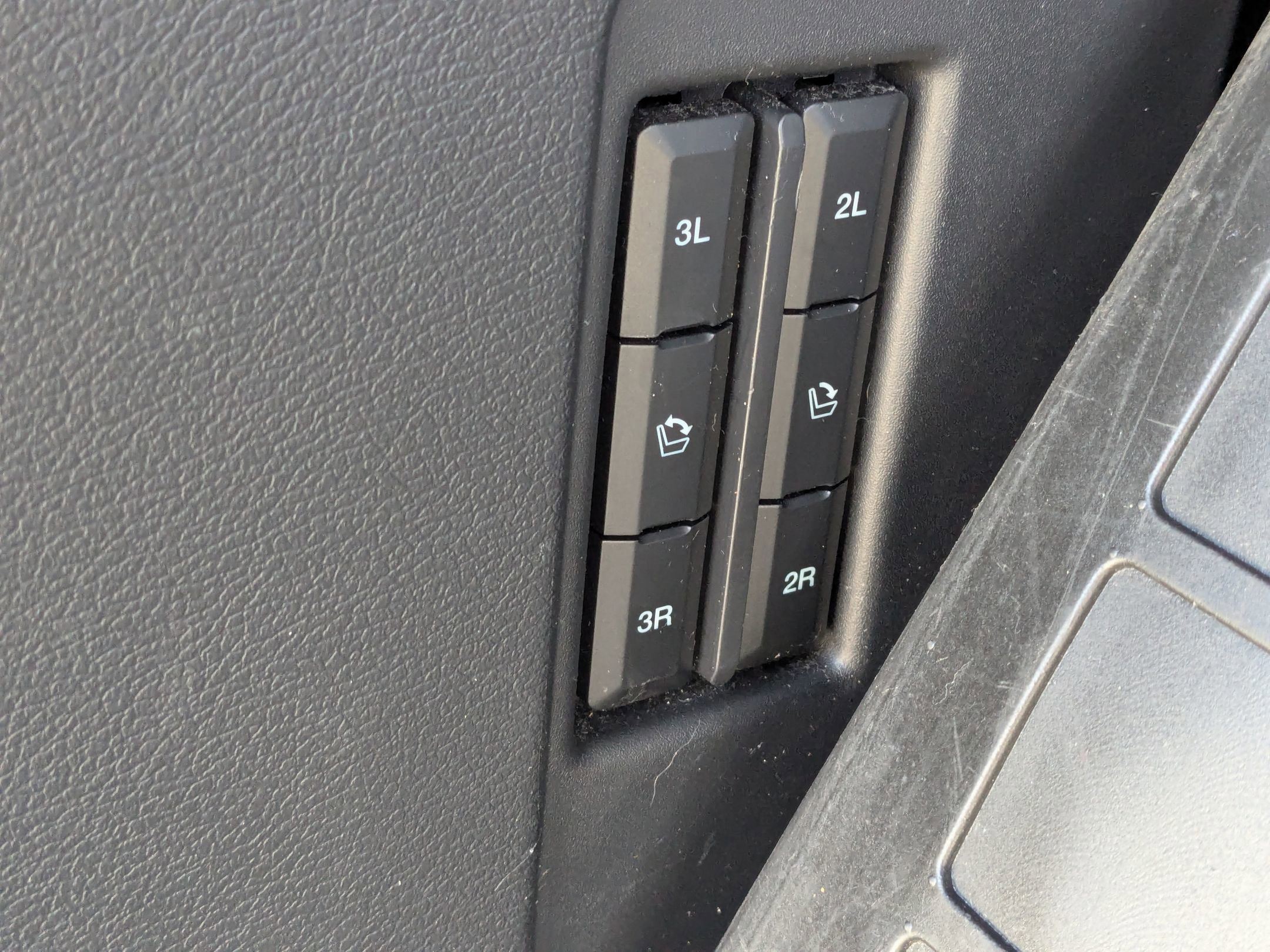 Certified 2022 Ford Expedition Limited image 41