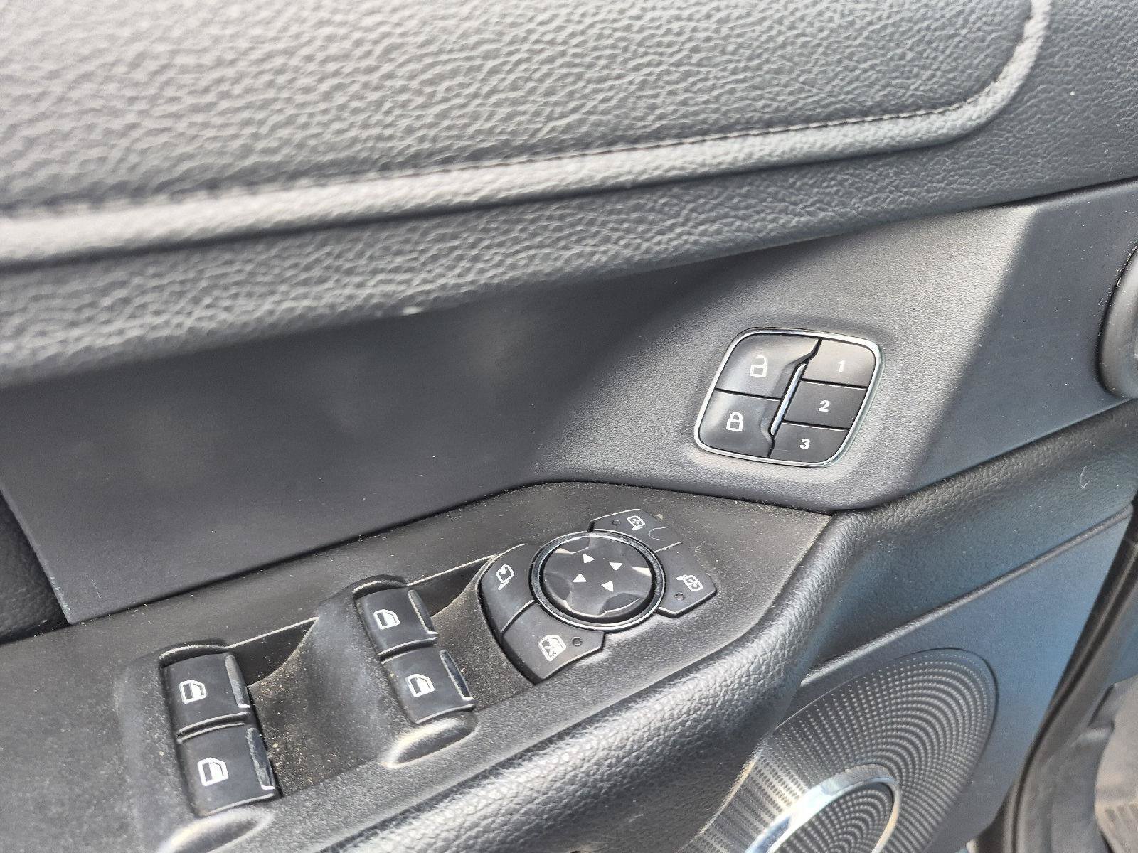 Certified 2021 Ford Expedition Max XLT RWD image 3