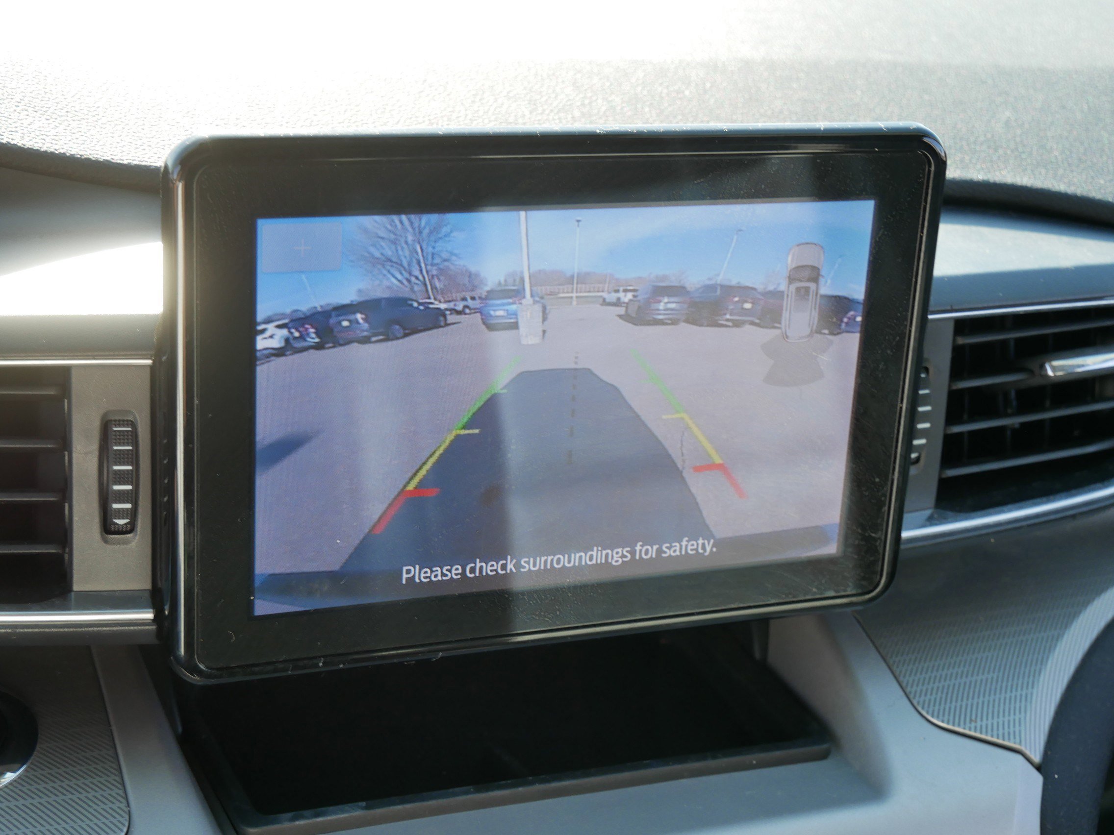 Certified 2024 Ford Explorer XLT w/ Equipment Group 202A image 35