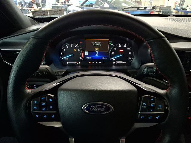 Certified 2023 Ford Explorer ST-Line w/ Class IV Trailer Tow Package image 18