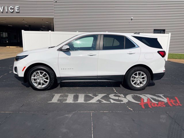 Used 2024 Chevrolet Equinox LT AWD/4WD image 2