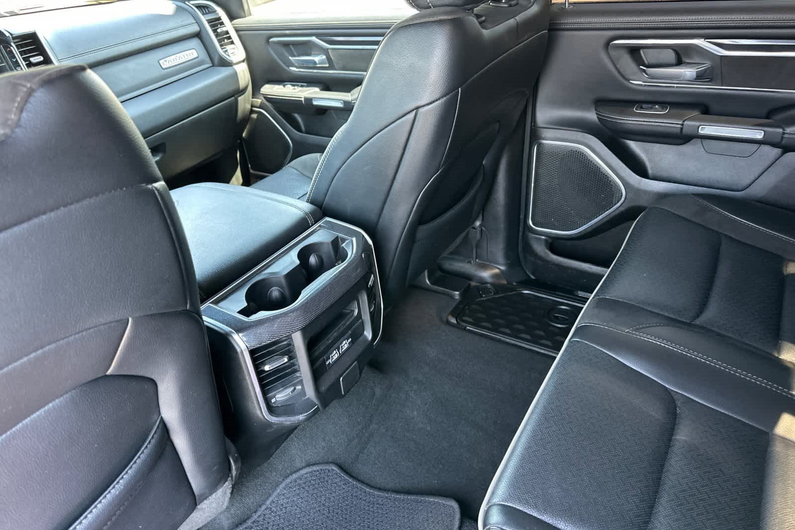 Used 2022 RAM 1500 Laramie w/ Sport Appearance Package image 10