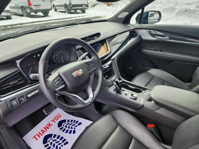 Used 2024 Cadillac XT6 Sport w/ LPO, Onyx Lite Package image 11