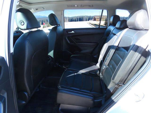 Used 2019 Volkswagen Tiguan SEL Premium image 17