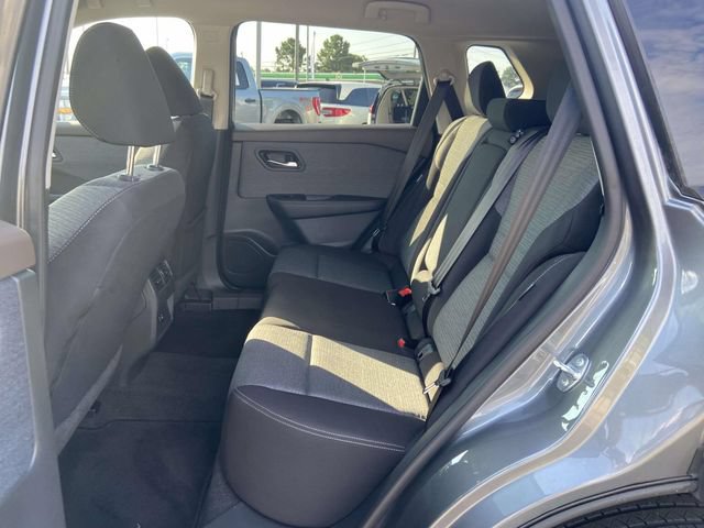 Used 2023 Nissan Rogue SV FWD image 11