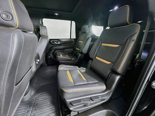 Used 2024 GMC Yukon XL AT4 w/ Technology Package AWD/4WD image 24