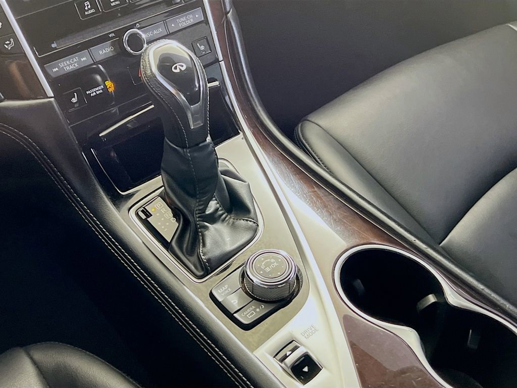 Used 2019 INFINITI Q50 Luxe w/ Essential Package (3.0T Luxe) AWD/4WD image 21