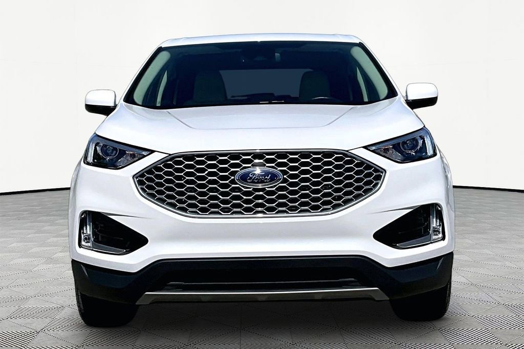 Certified 2023 Ford Edge SEL w/ Convenience Package AWD/4WD image 6