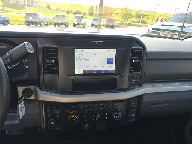 Certified 2025 Ford F250 XLT AWD/4WD image 21