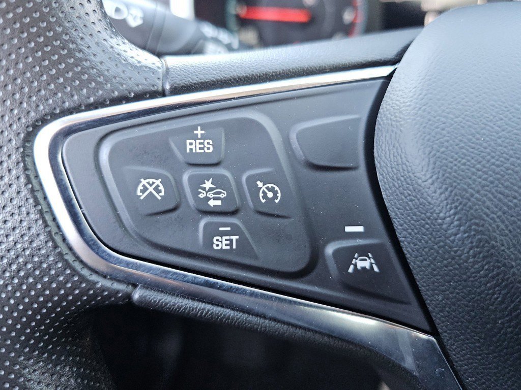 Used 2023 Chevrolet Malibu LT image 9