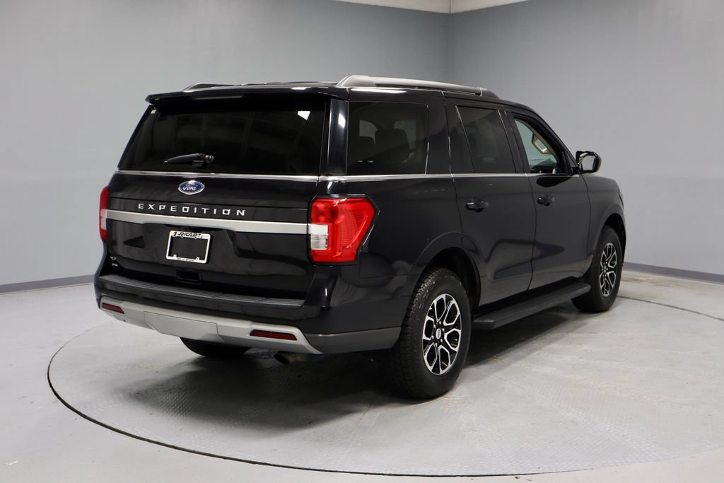 Certified 2024 Ford Expedition XLT AWD/4WD image 11