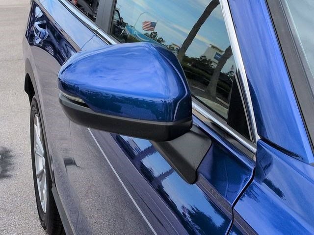 Used 2023 Honda CR-V EX-L image 12