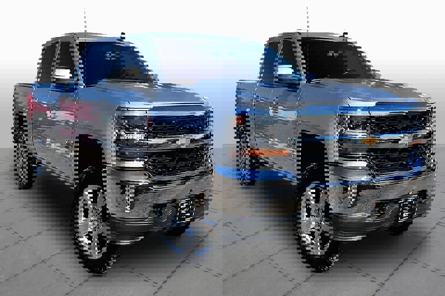 Used 2017 Chevrolet Silverado 1500 LT w/ Texas Edition AWD/4WD image 5