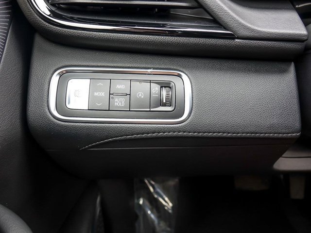 Used 2025 Buick Enclave Avenir w/ Trailering Package, 5000 lbs. AWD/4WD image 28