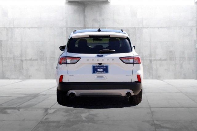 Certified 2020 Ford Escape SEL FWD image 6