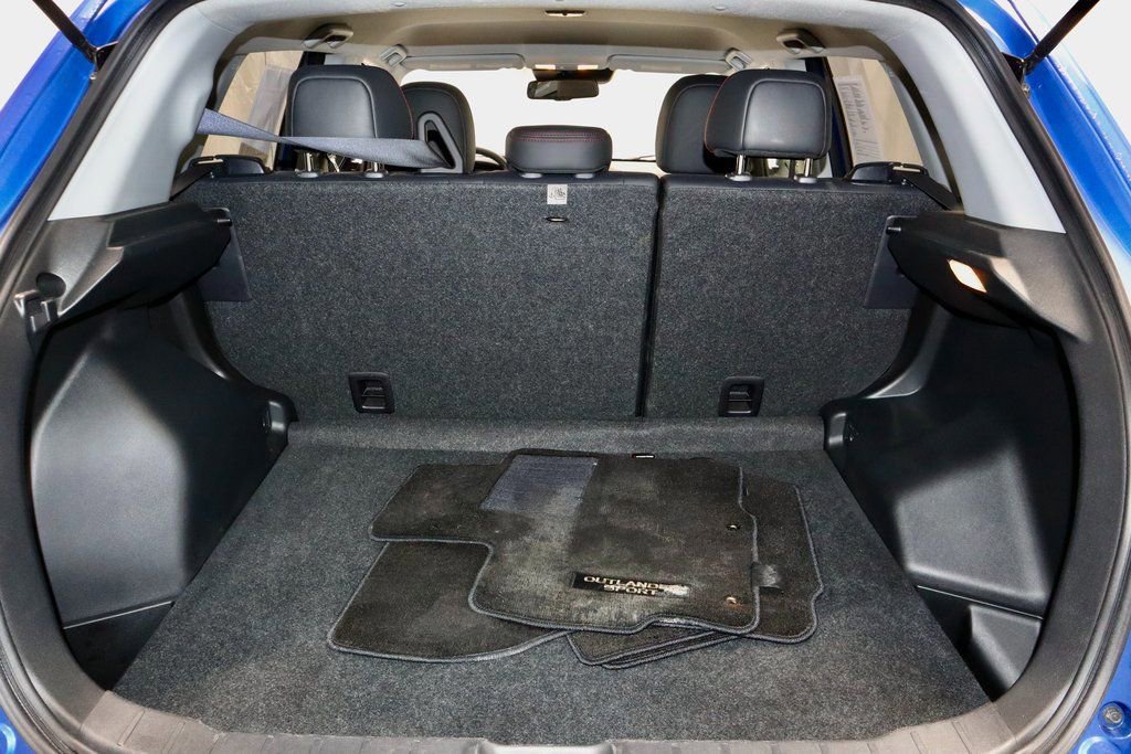Used 2025 Mitsubishi Outlander Sport SE image 14