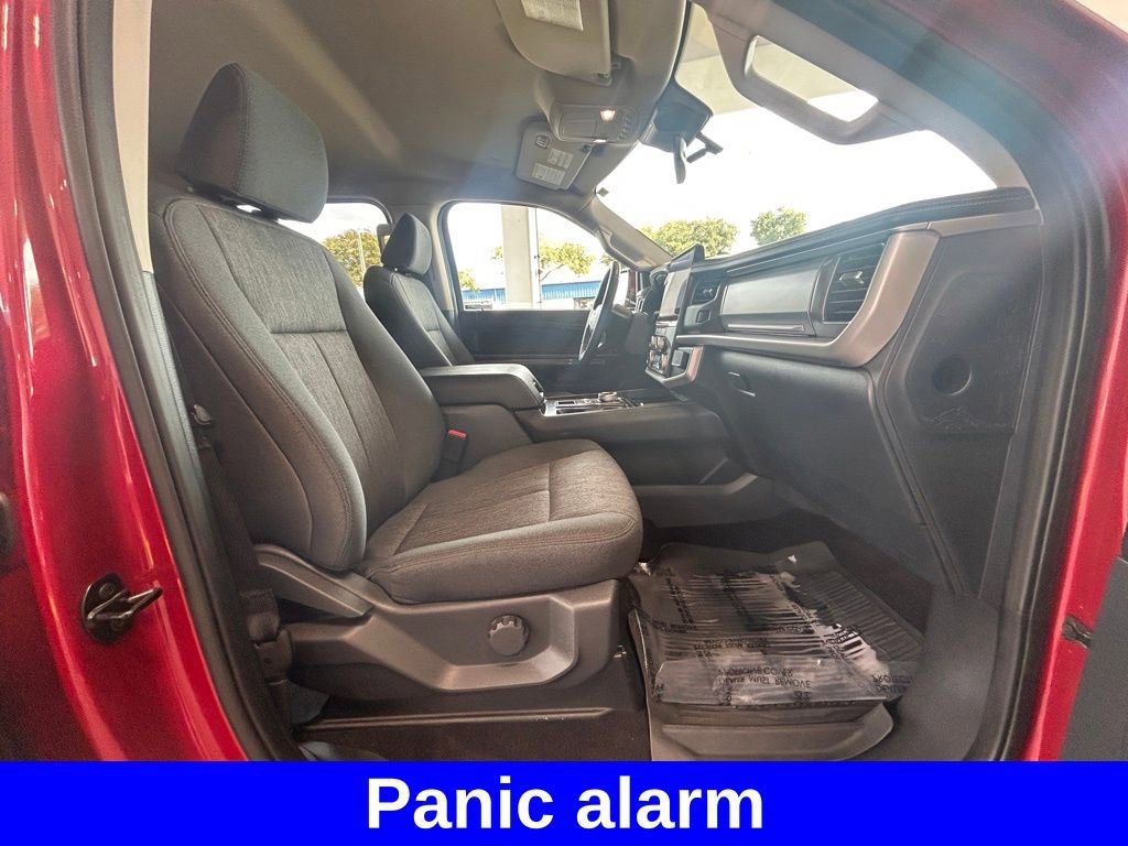 Certified 2022 Ford Expedition XLT image 25