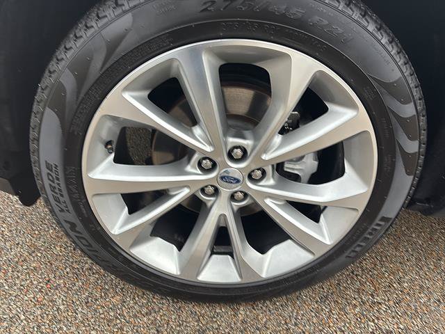 Certified 2021 Ford Explorer Platinum w/ Equipment Group 601A AWD/4WD image 9