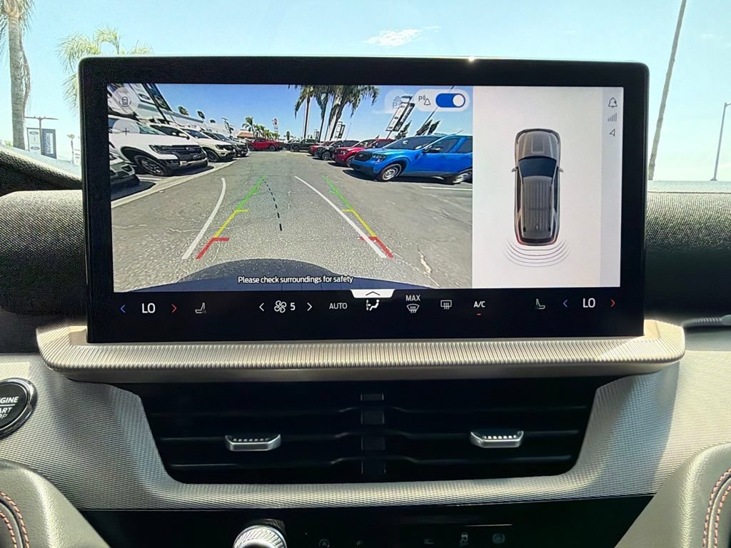Certified 2025 Ford Explorer Active RWD image 35