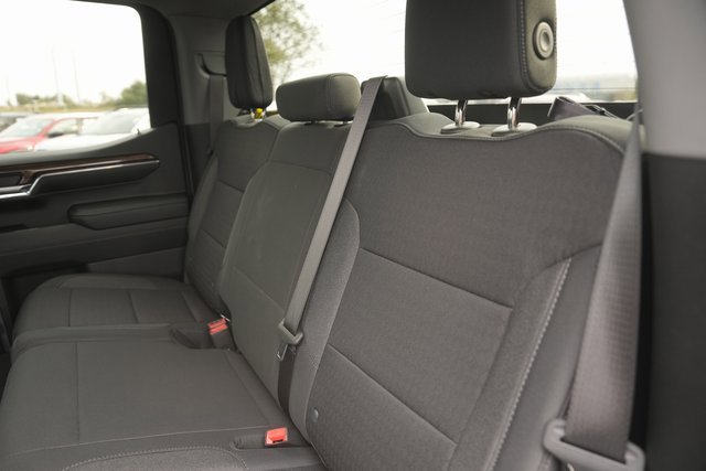 Used 2024 Chevrolet Silverado 1500 LT image 13