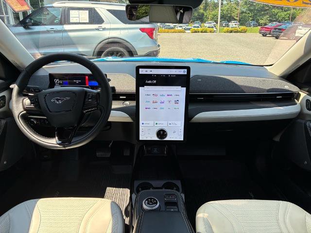 Certified 2022 Ford Mustang Mach-E Premium image 9