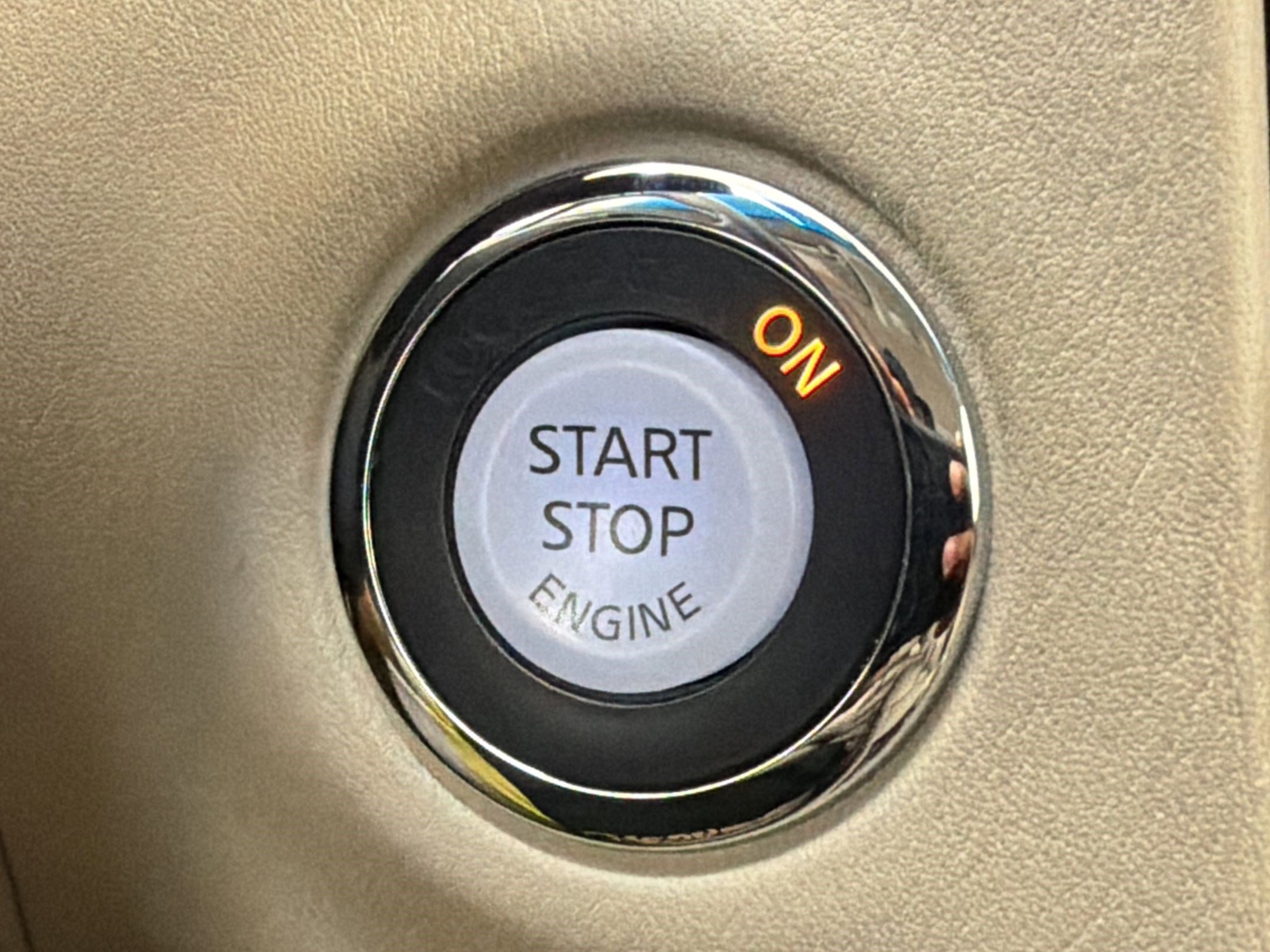 Used 2017 INFINITI QX50 2WD w/ Premium Plus Package image 25