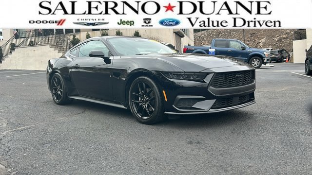 Certified 2024 Ford Mustang Coupe image 7