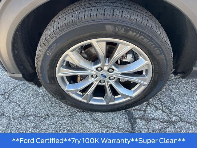 Certified 2022 Ford Explorer XLT w/ Equipment Group 202A AWD/4WD image 34