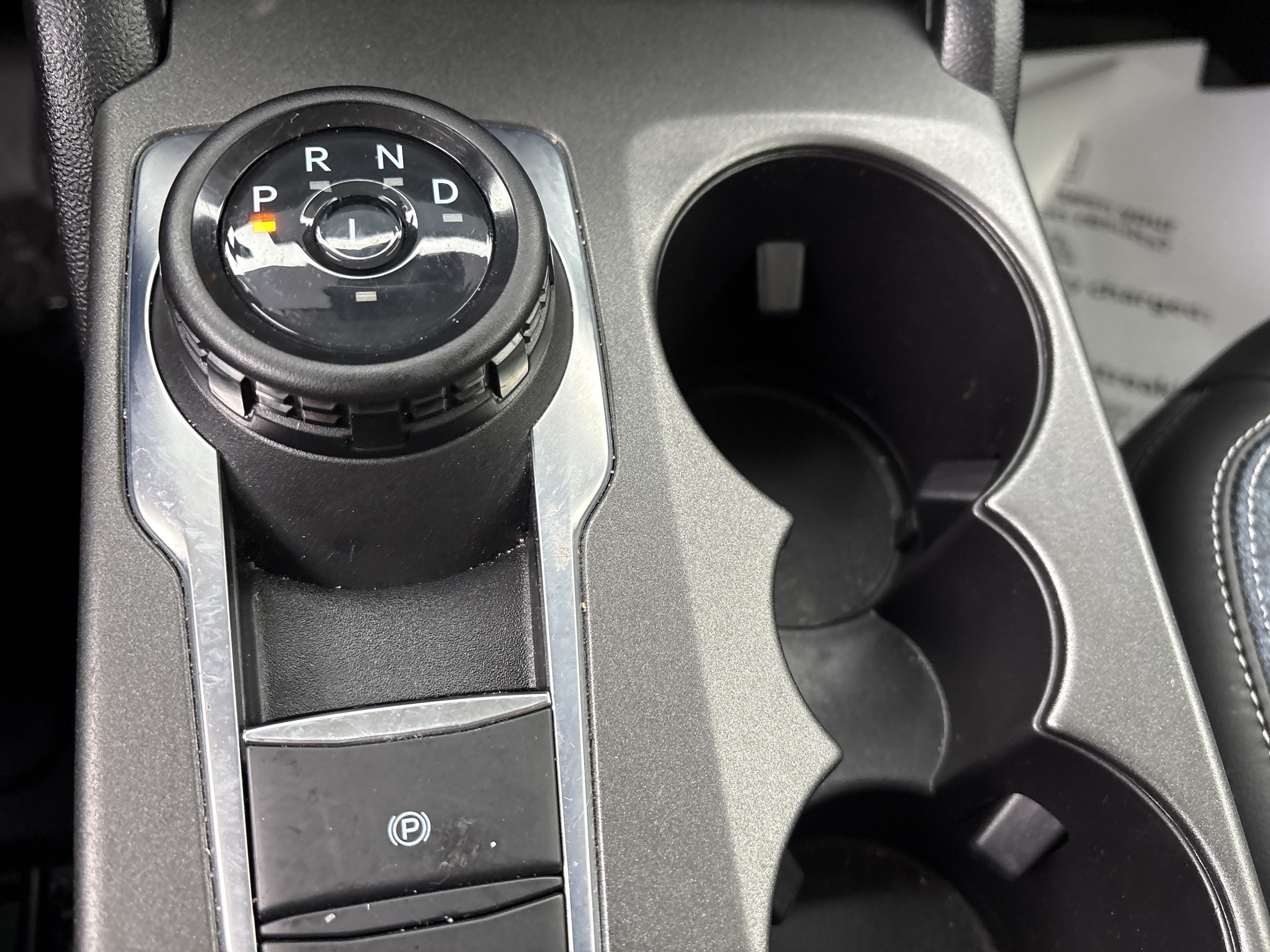Certified 2025 Ford Bronco Sport Outer Banks w/ Outer Banks Tech Package+ AWD/4WD image 17