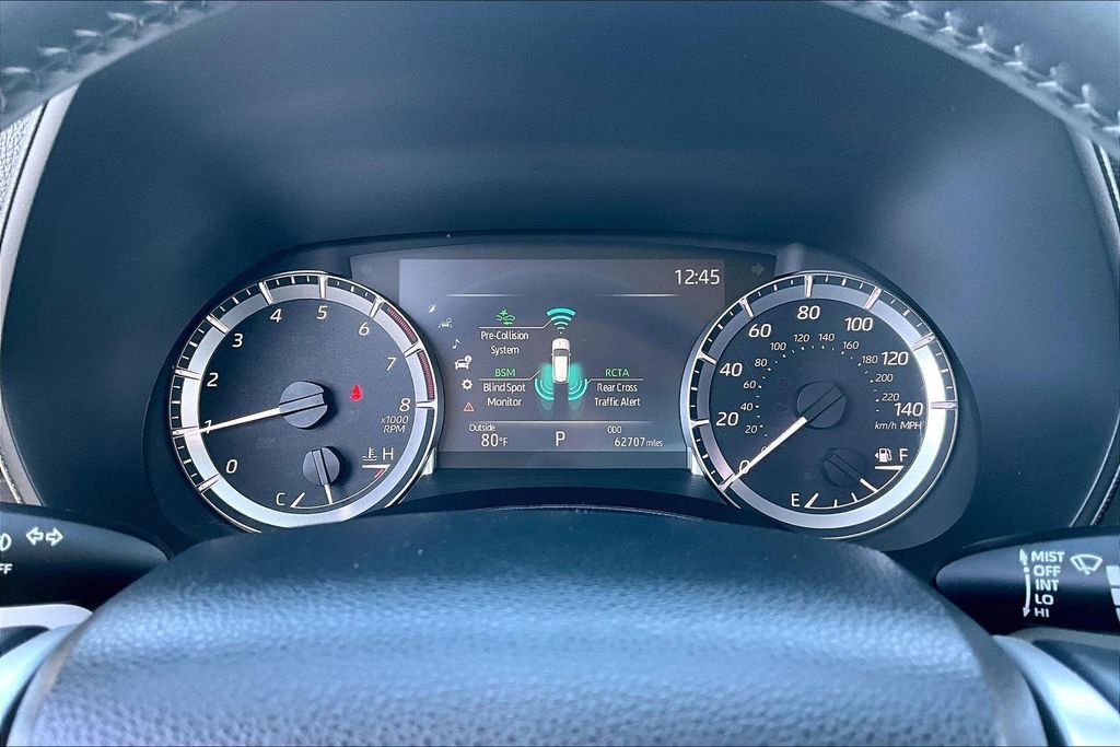 Used 2023 Toyota Highlander LE image 20