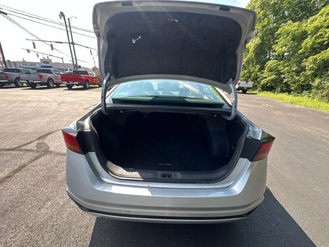 Used 2024 Nissan Altima 2.5 SV FWD image 27