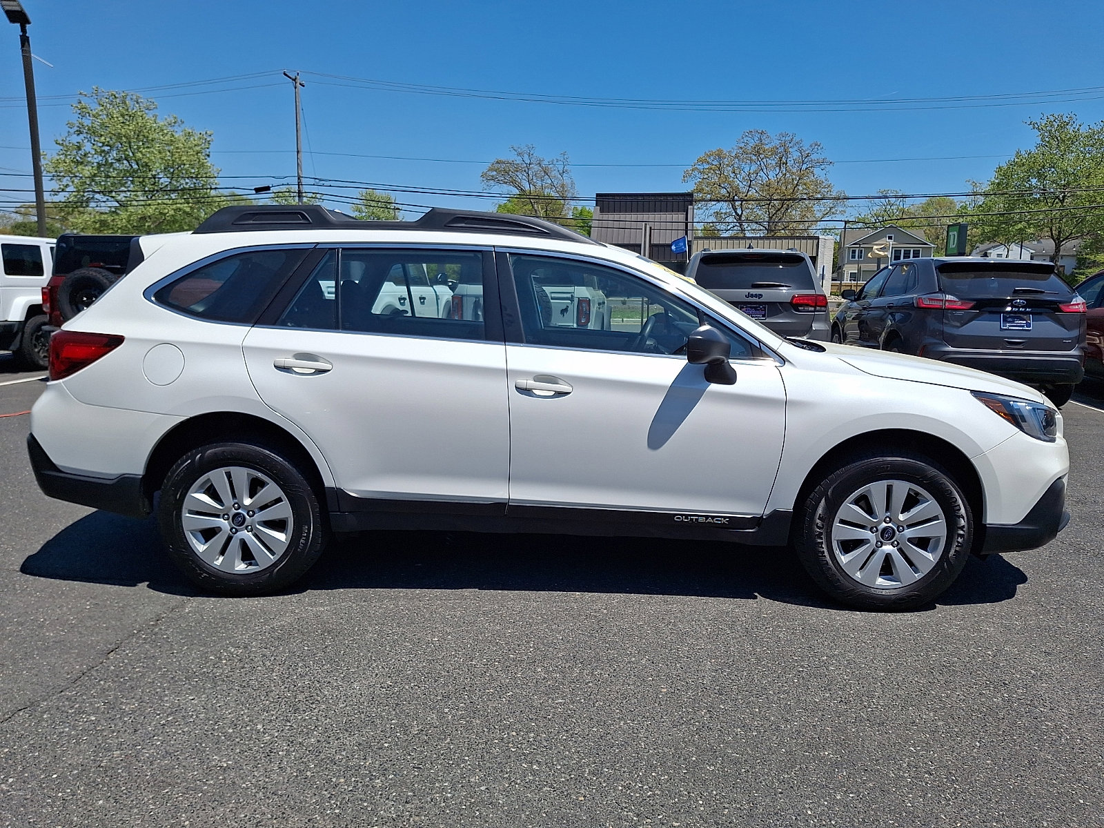Used 2019 Subaru Outback 2.5i AWD/4WD image 12