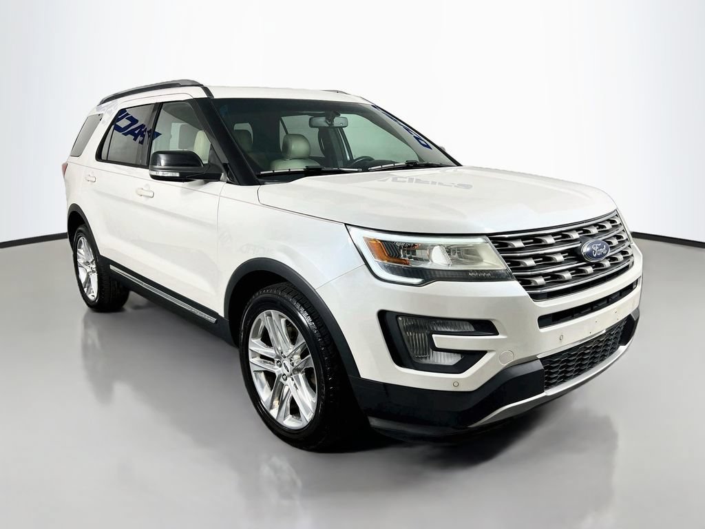 Certified 2017 Ford Explorer XLT w/ Equipment Group 202A