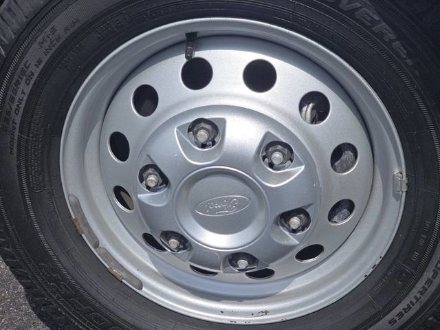 Certified 2023 Ford Transit 150 Medium Roof AWD image 11