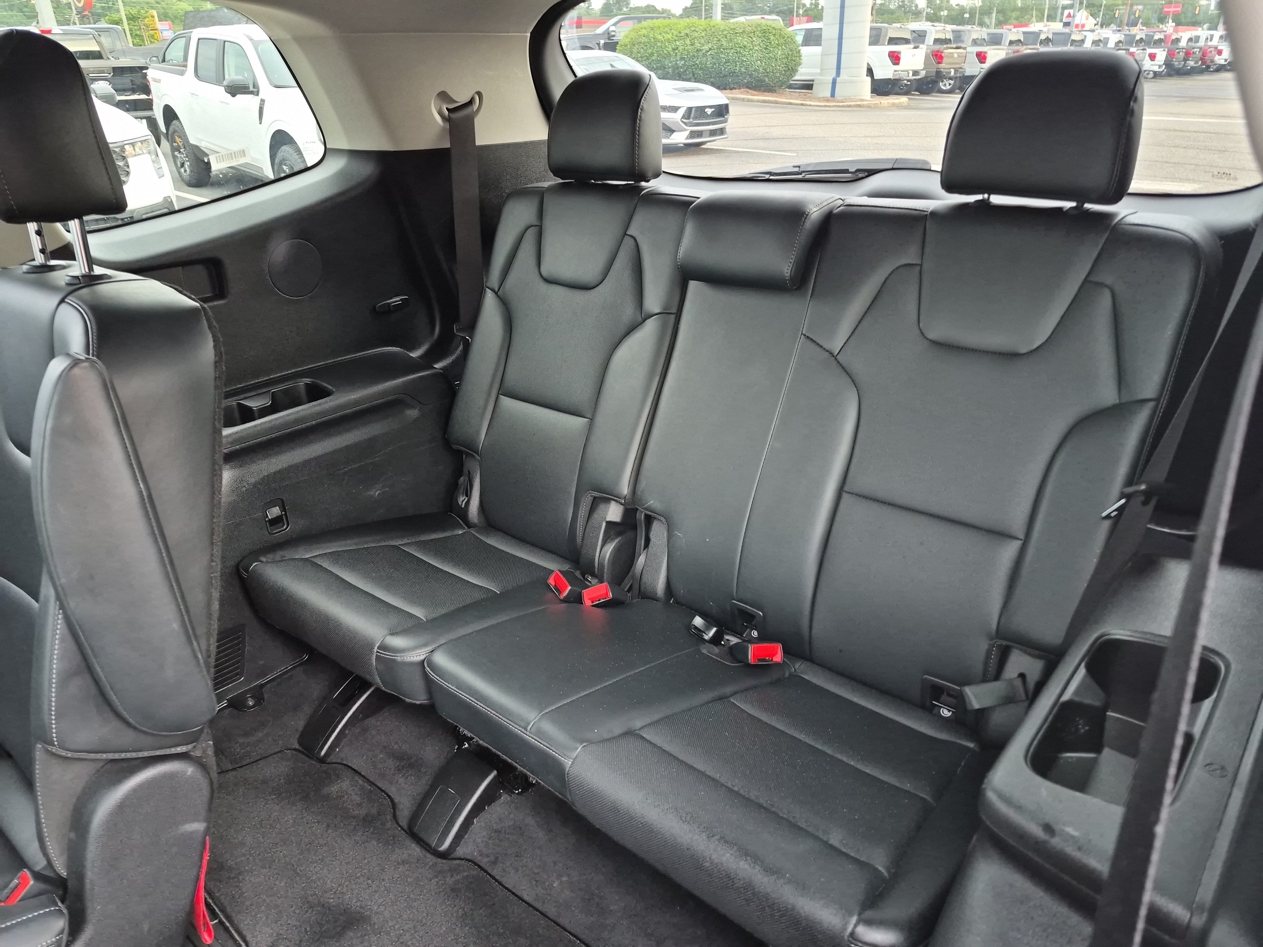 Used 2025 Kia Telluride S FWD image 16