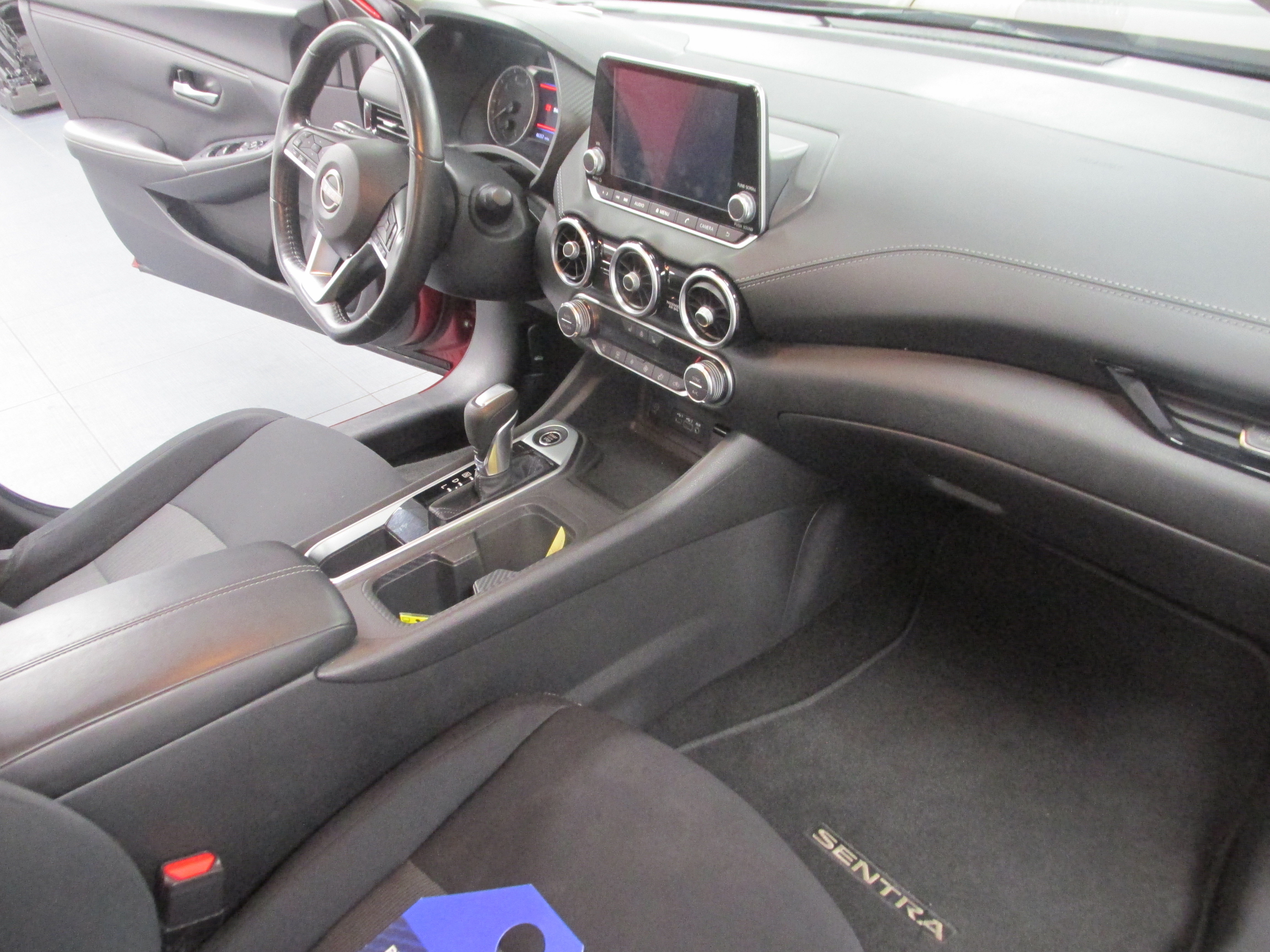 Used 2024 Nissan Sentra SV w/ All-Weather Package FWD image 24