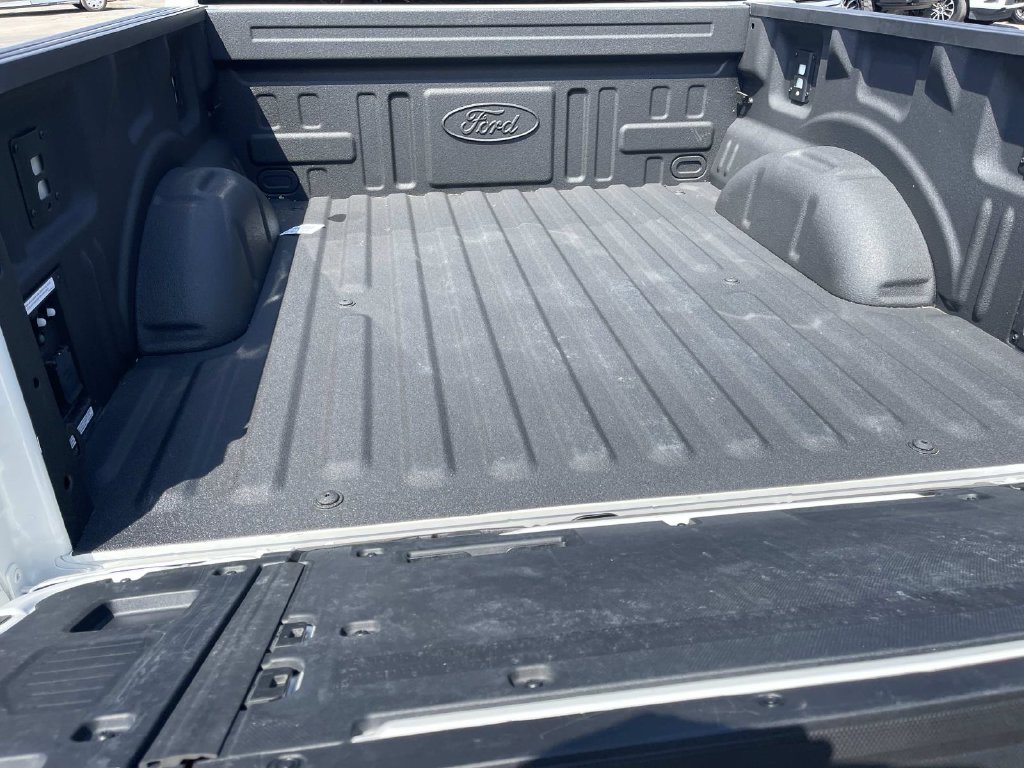 Certified 2026 Ford F150 Platinum w/ Equipment Group 702A High AWD/4WD image 15
