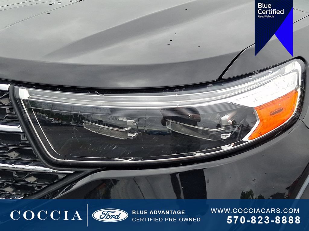 Certified 2023 Ford Explorer XLT w/ Equipment Group 202A AWD/4WD image 9