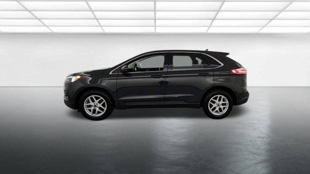 Certified 2024 Ford Edge SEL w/ Convenience Package AWD/4WD image 5