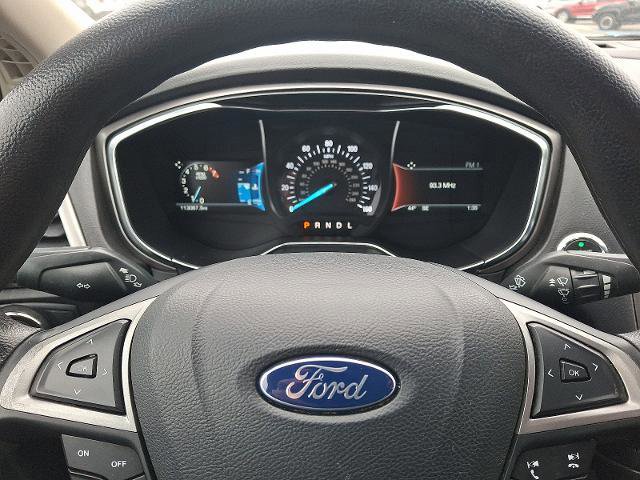 Certified 2017 Ford Fusion SE w/ Fusion SE Technology Package image 18