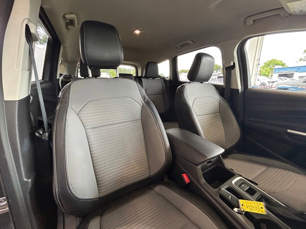 Certified 2019 Ford Escape SE AWD/4WD image 29