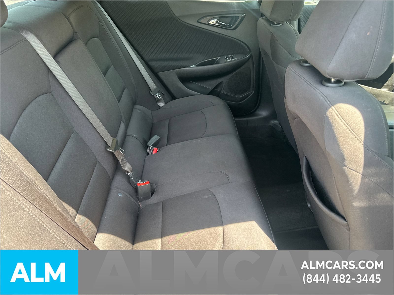Used 2025 Chevrolet Malibu LT FWD image 17