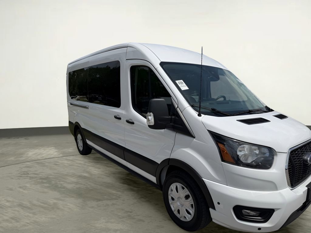Certified 2025 Ford Transit 350 XLT RWD image 4