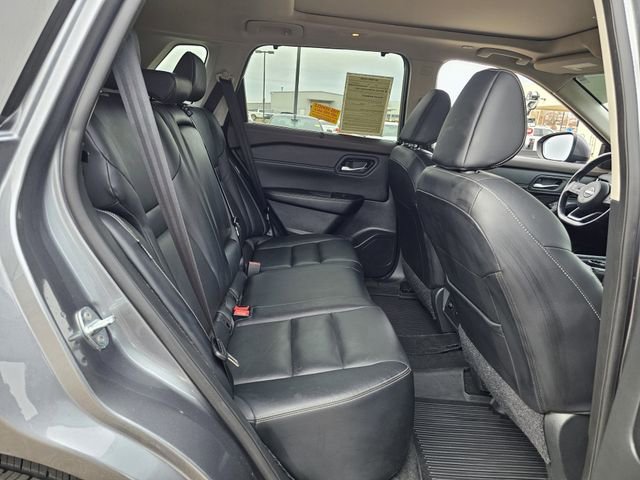 Used 2023 Nissan Rogue SL w/ SL Premium Package image 28