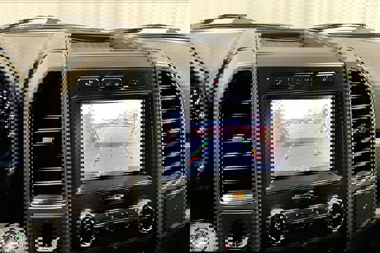 Certified 2021 Ford Expedition XLT image 25