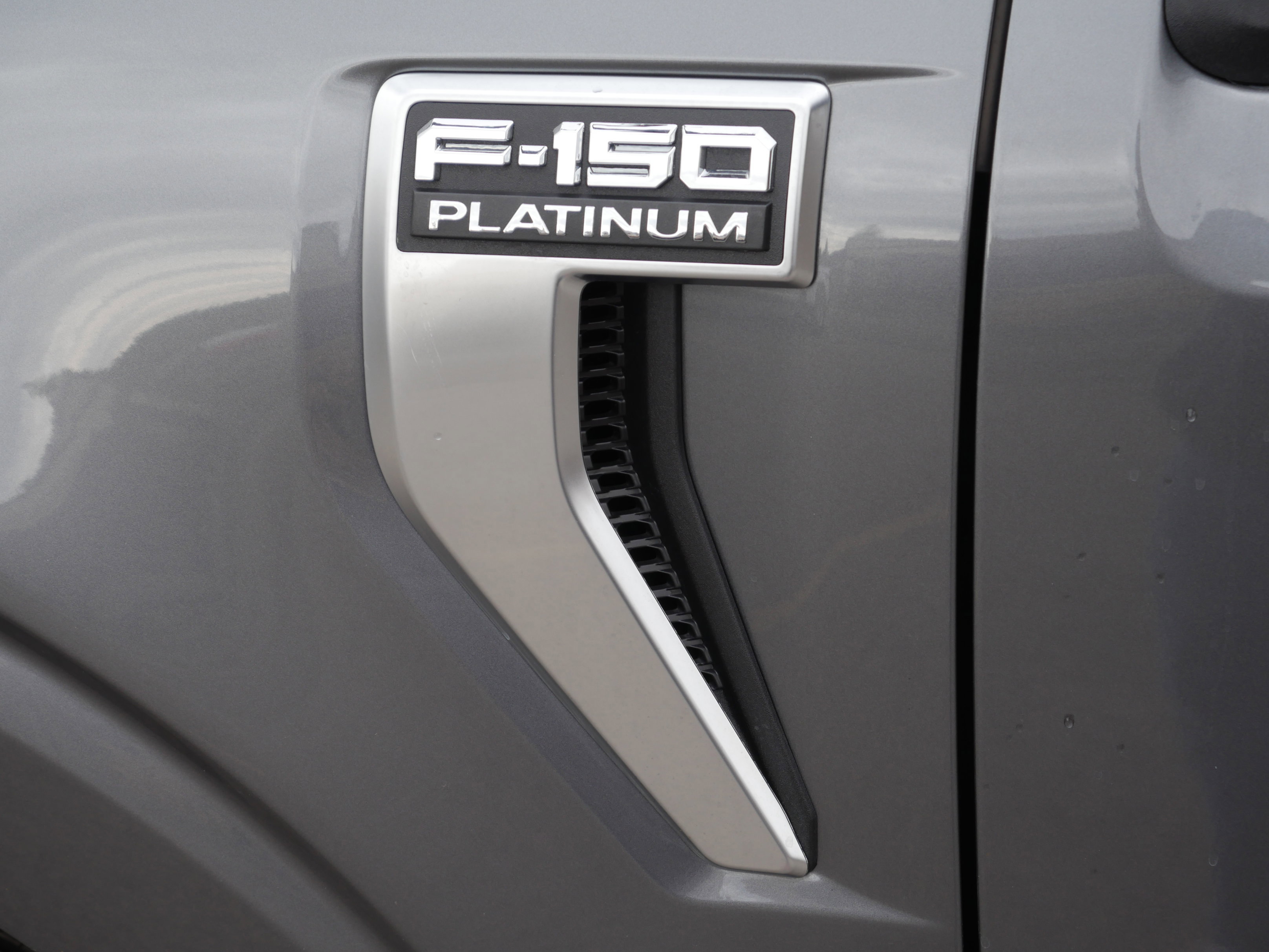 Certified 2025 Ford F150 Platinum w/ Equipment Group 703A Plus image 26
