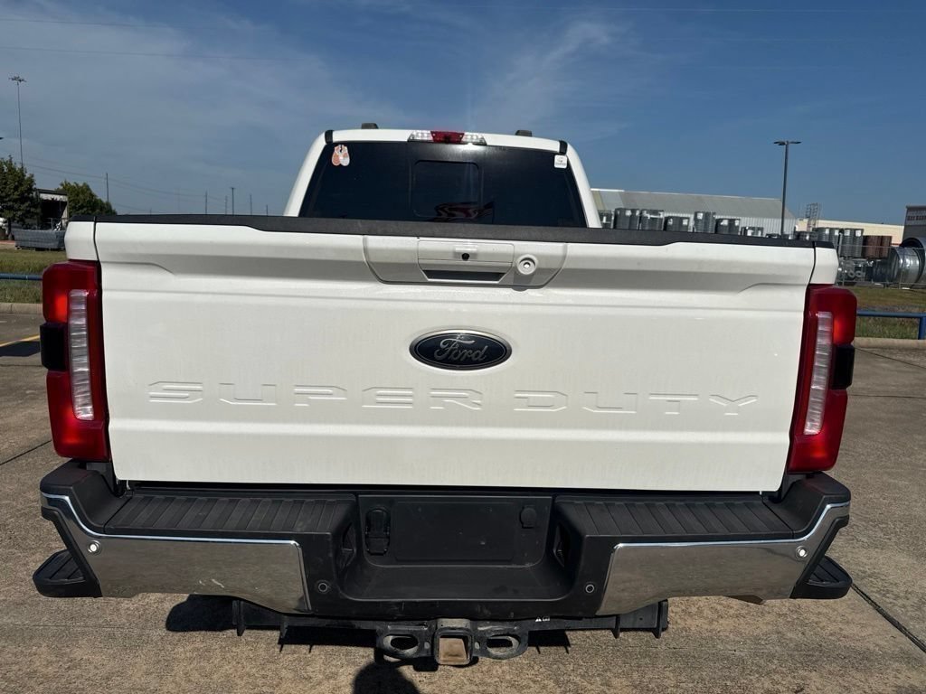 Certified 2024 Ford F350 Lariat w/ Lariat Ultimate Package AWD/4WD image 4