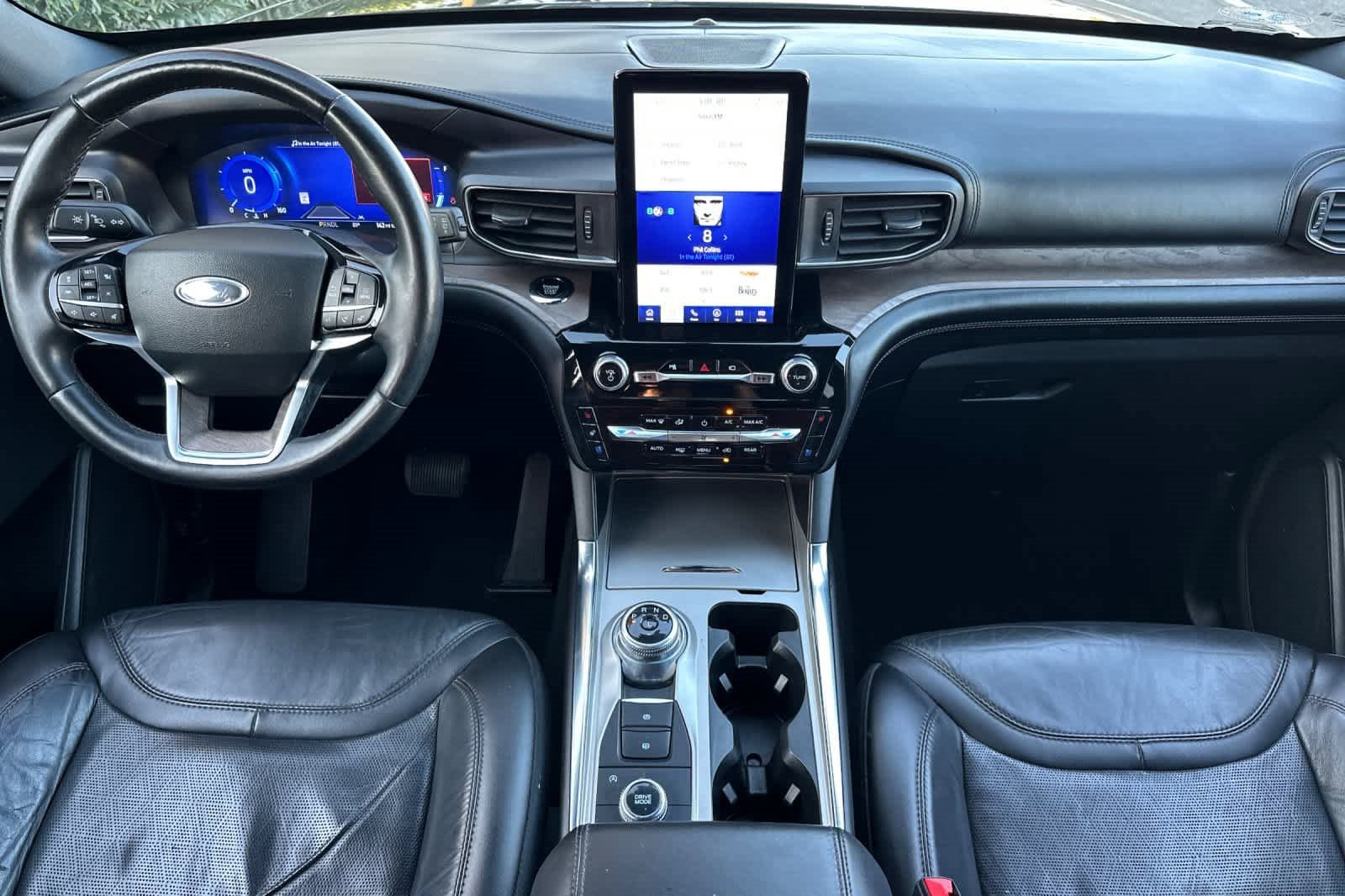 Certified 2023 Ford Explorer Platinum w/ Technology Package image 9